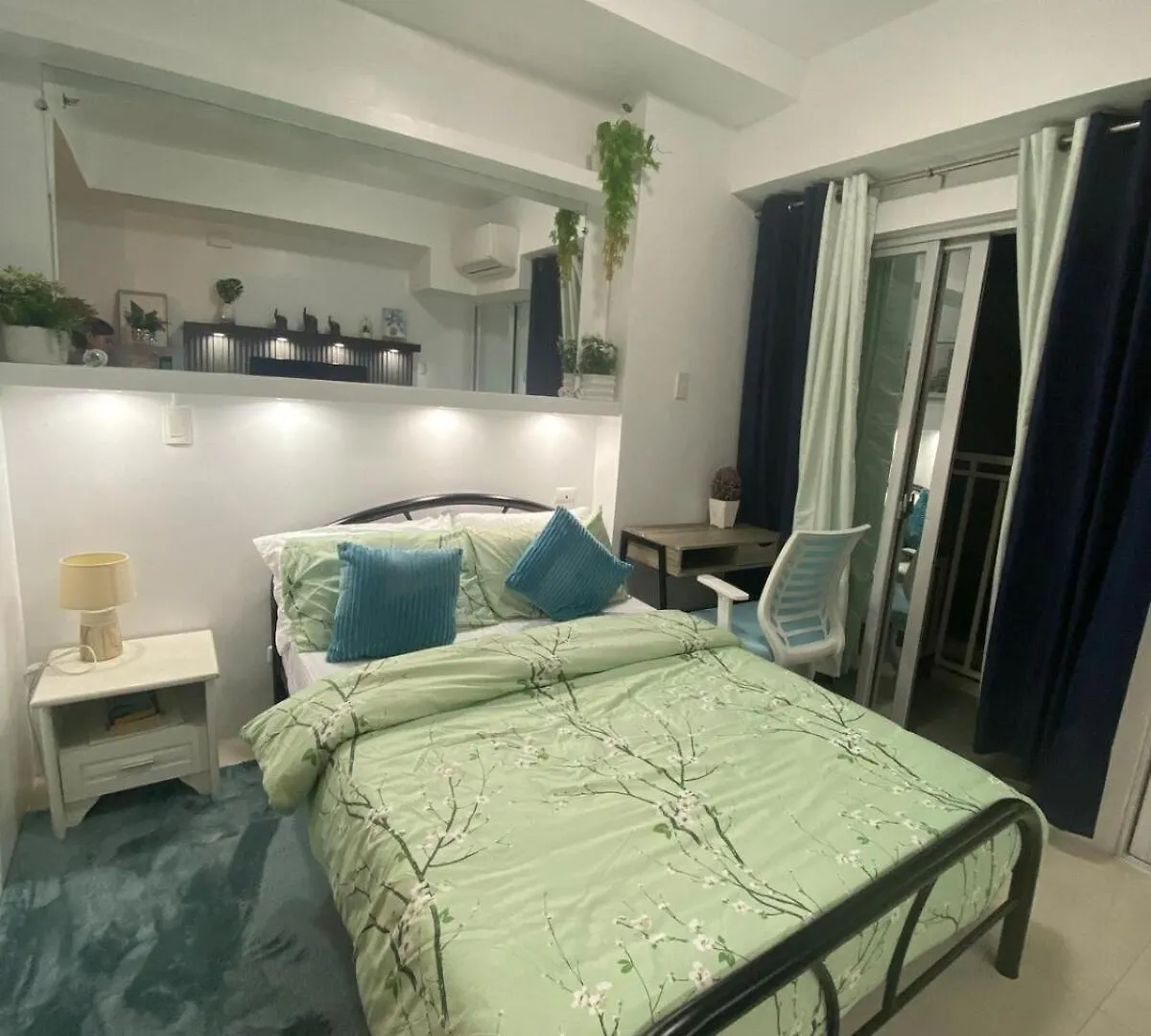 Studio Condo Unit At Inspiria Condominium Davao City 0*,